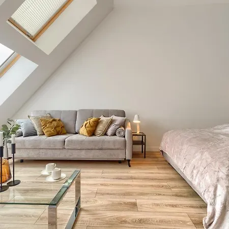 Апартаменты 5000 Rynek Sienny Stare Bulwary No 1