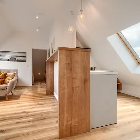 Апартаменты 5000 Rynek Sienny Stare Bulwary No 1 *