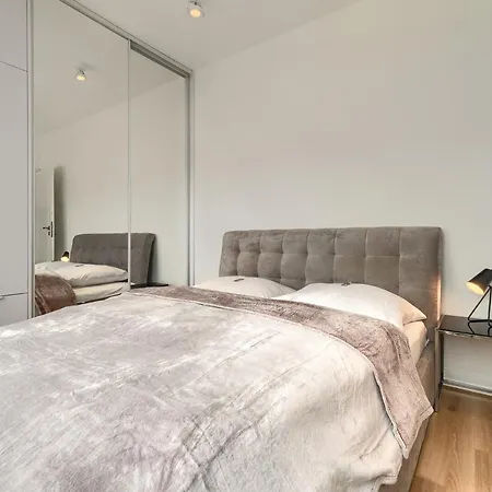 Апартаменты 5000 Rynek Sienny Stare Bulwary No 1 Щецин